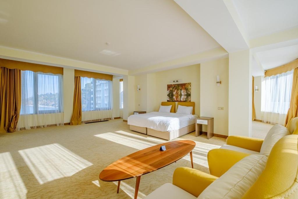 באטומי Castello Mare All Inclusive Resort חדר תמונה