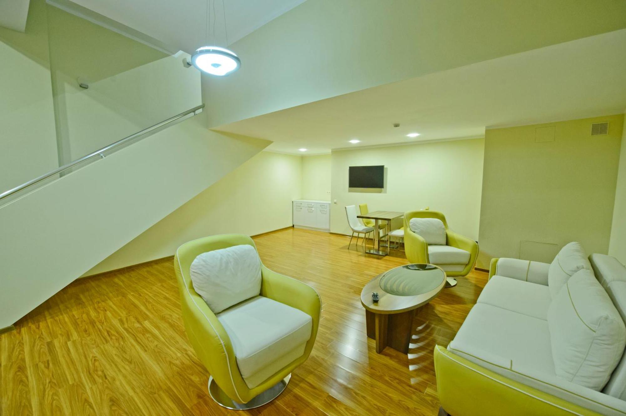 באטומי Castello Mare All Inclusive Resort מראה חיצוני תמונה